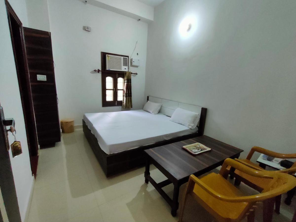 Arjun Guest House Pathānkot Exterior foto